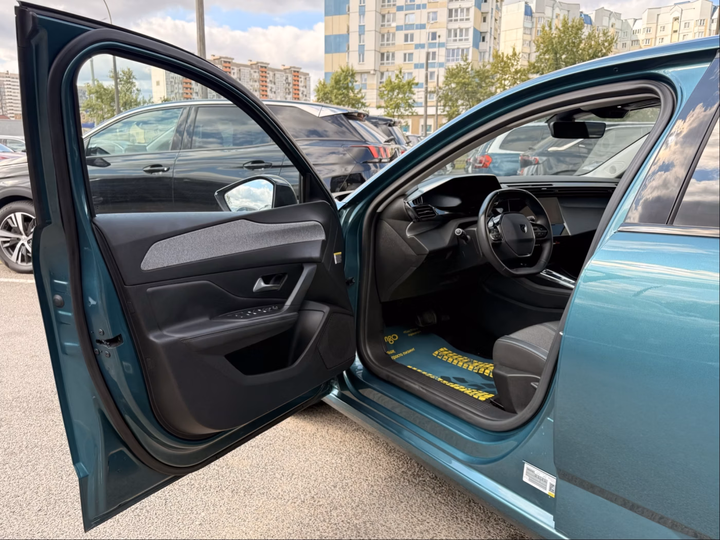 Peugeot 308 фото 13