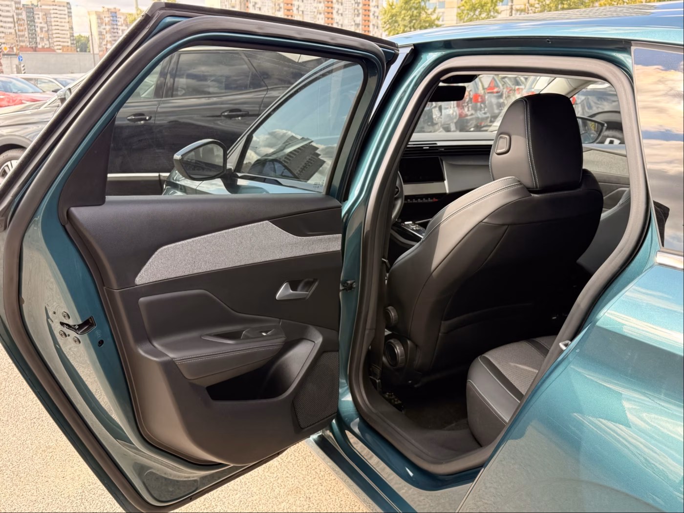 Peugeot 308 фото 16