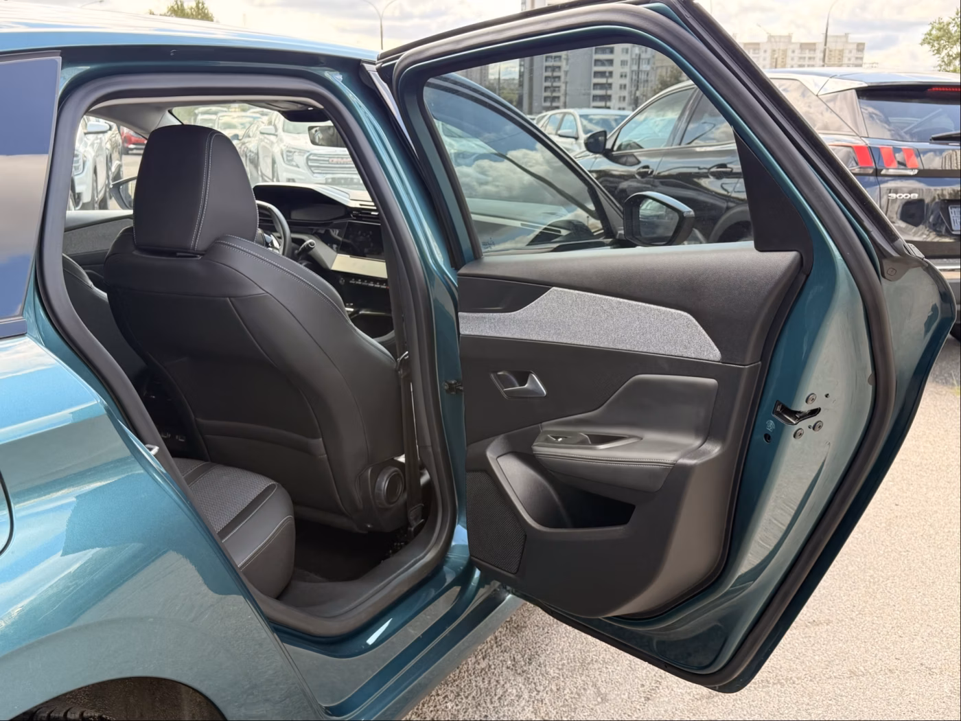 Peugeot 308 фото 20