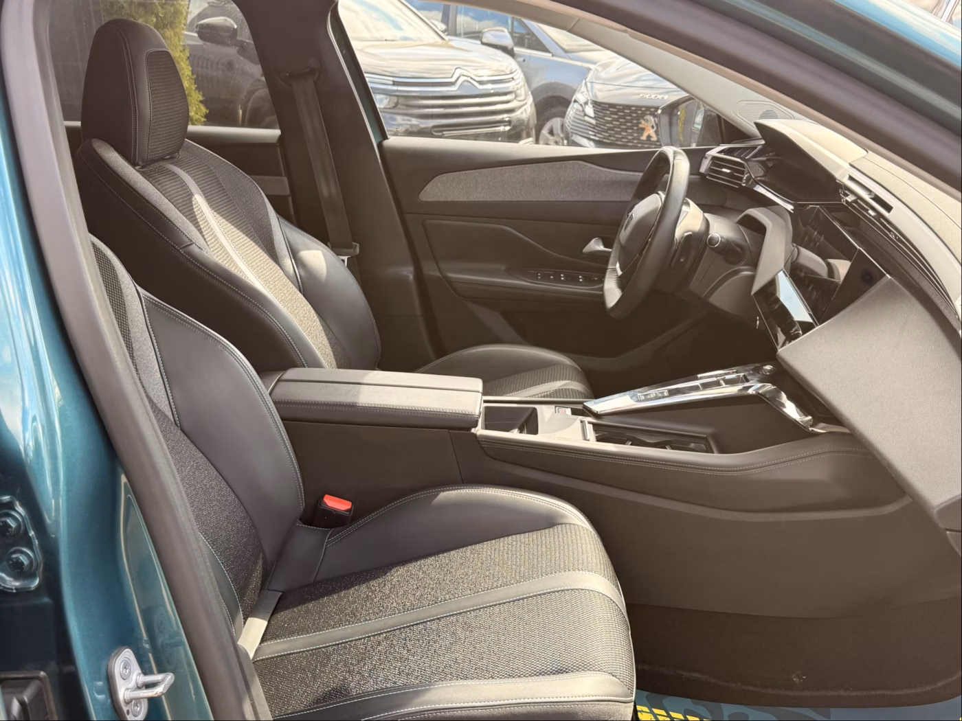 Peugeot 308 фото 23