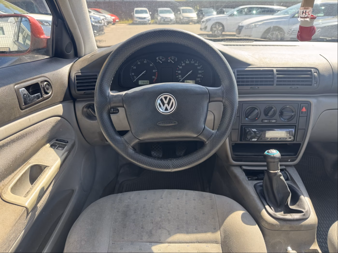 Volkswagen Passat фото 17