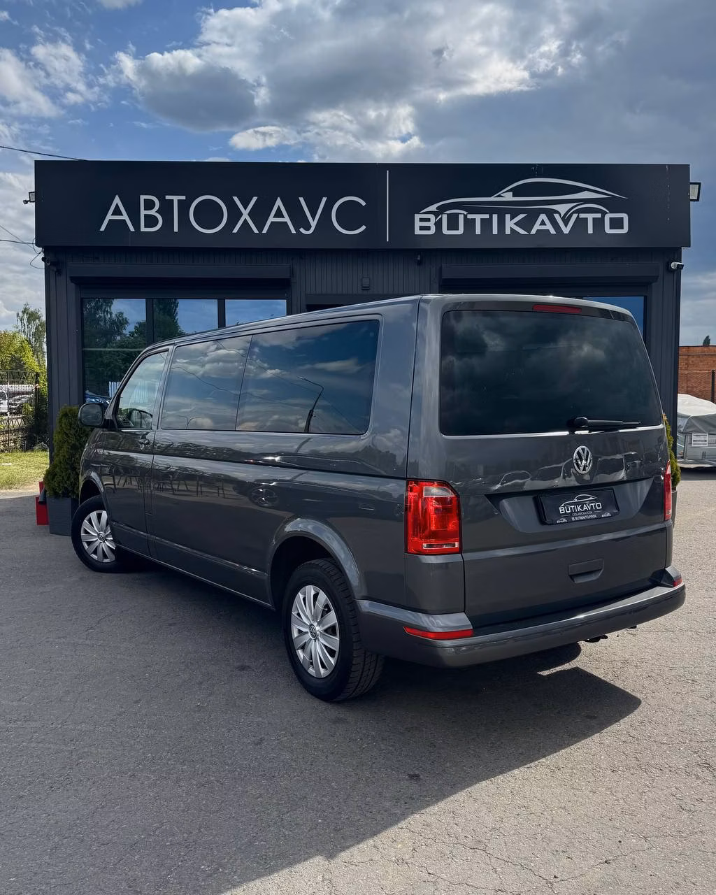 Volkswagen Caravelle фото 5