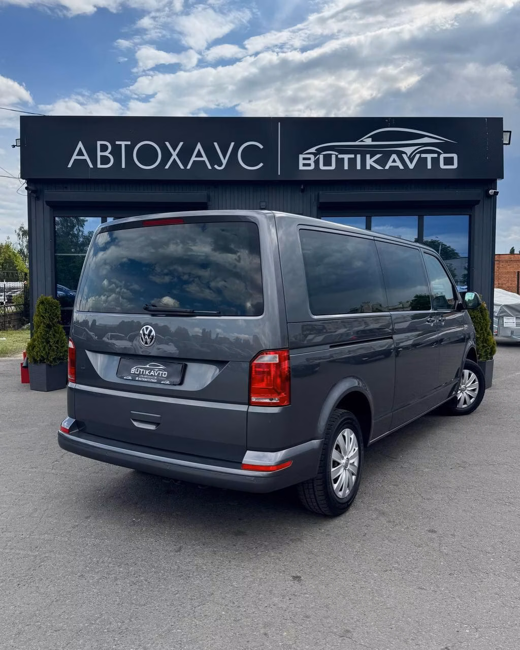 Volkswagen Caravelle фото 7