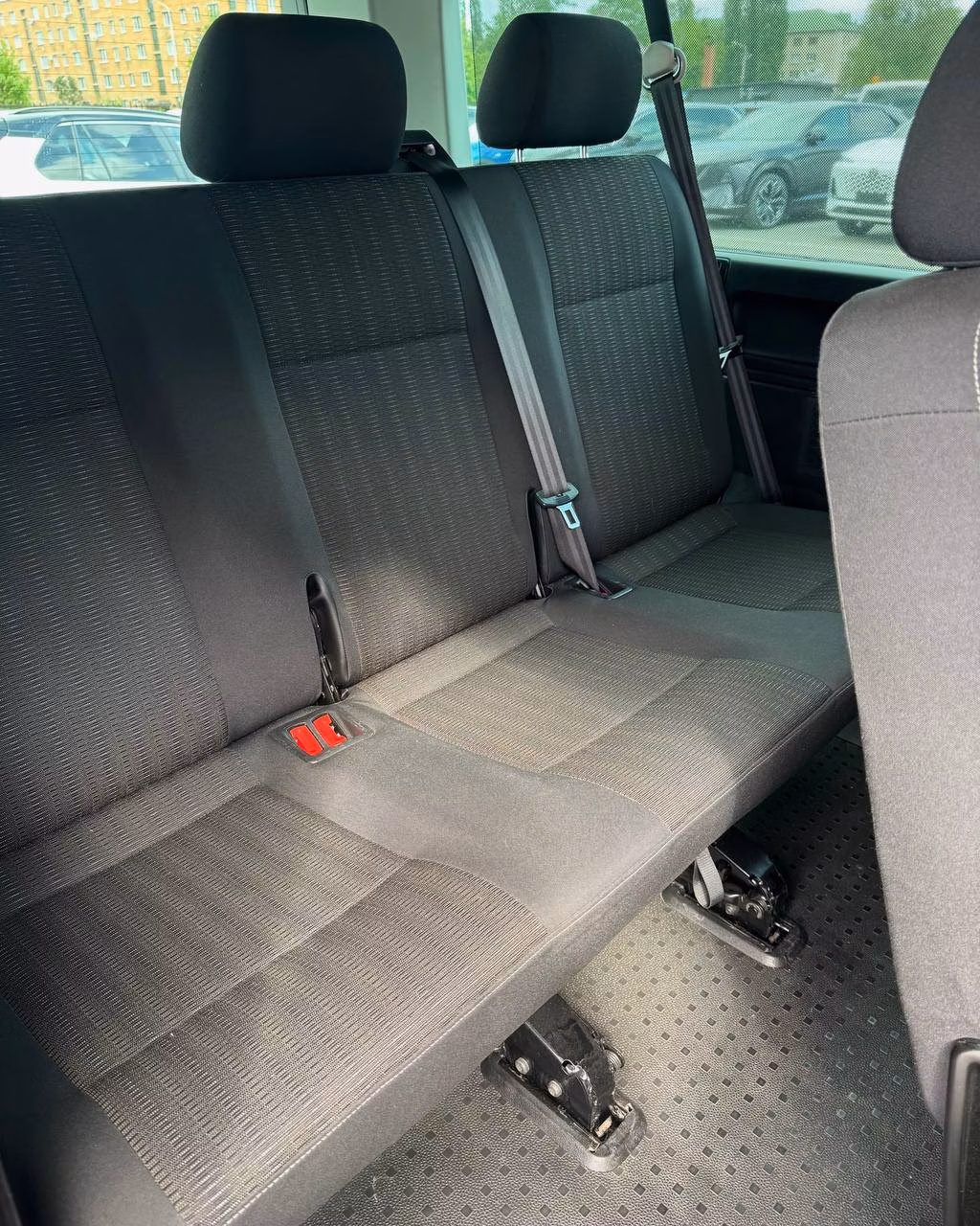 Volkswagen Caravelle фото 13