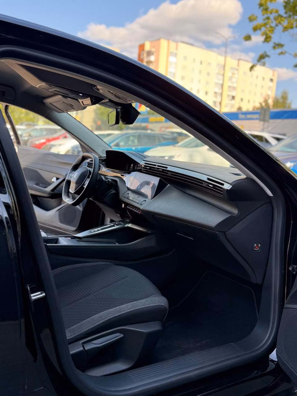 Peugeot 308 фото 12