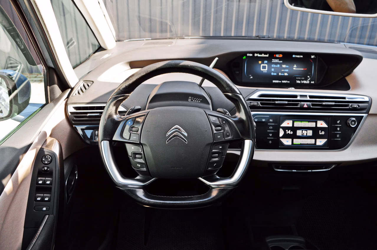 Citroen C4 Grand Picasso фото 16