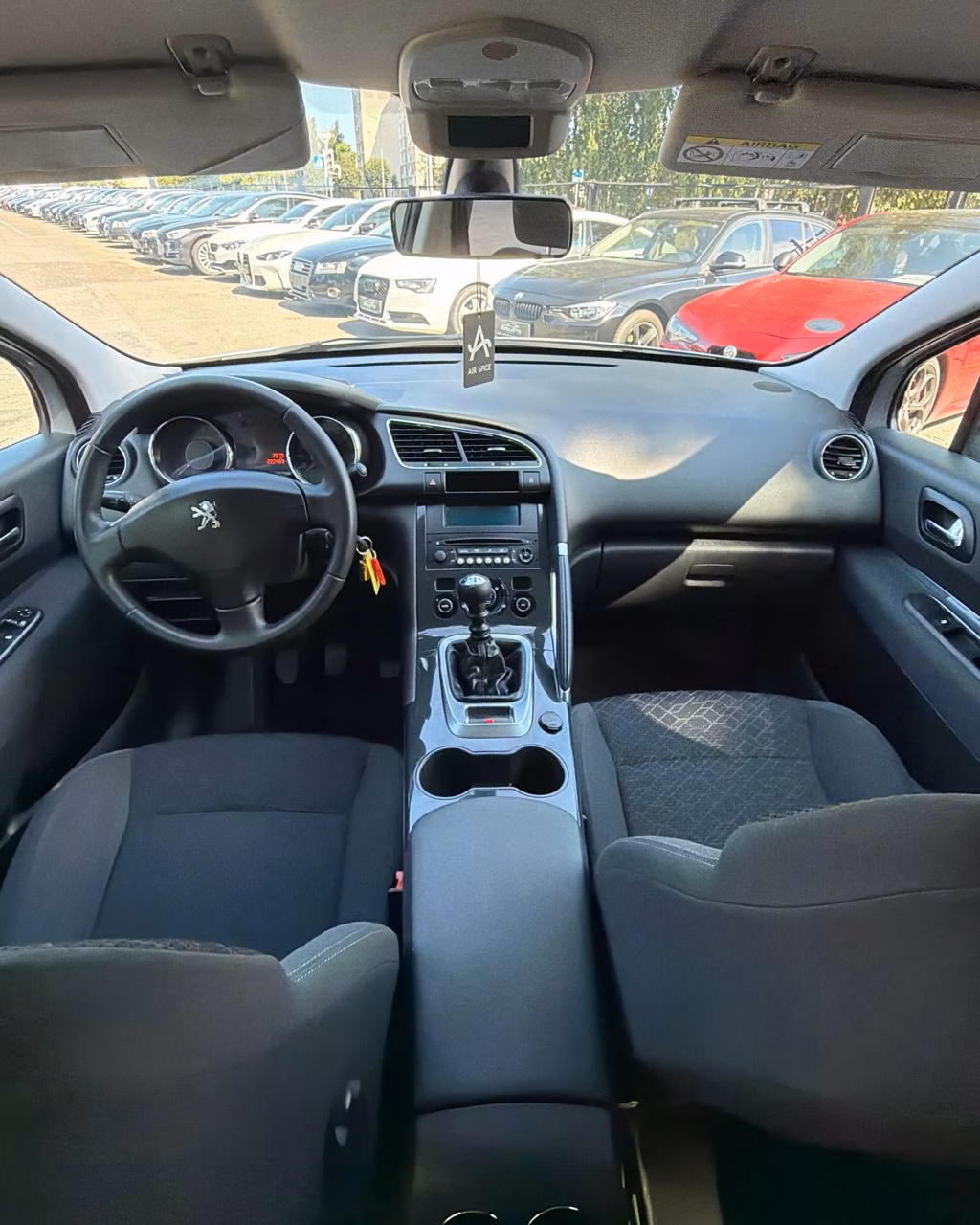 Peugeot 3008 фото 12