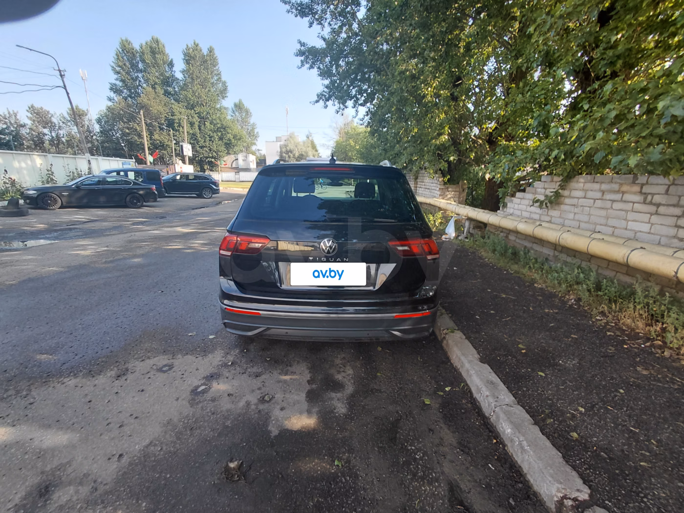 Volkswagen Tiguan фото 2