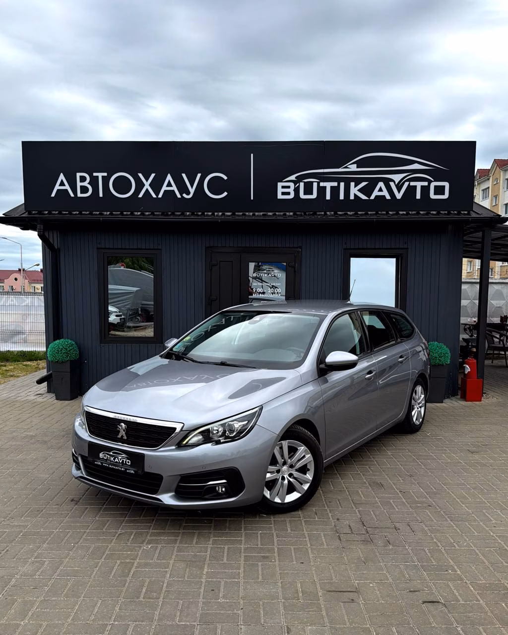 Peugeot 308 фото 3