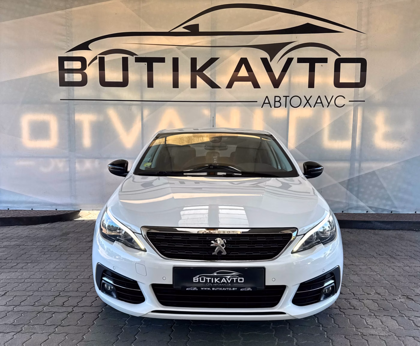 Peugeot 308 фото 2
