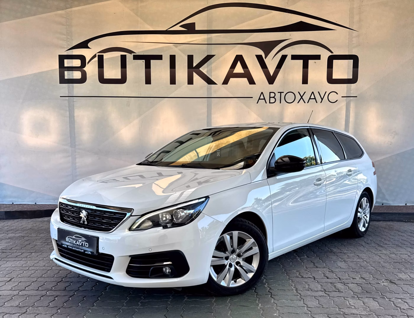 Peugeot 308 фото 3