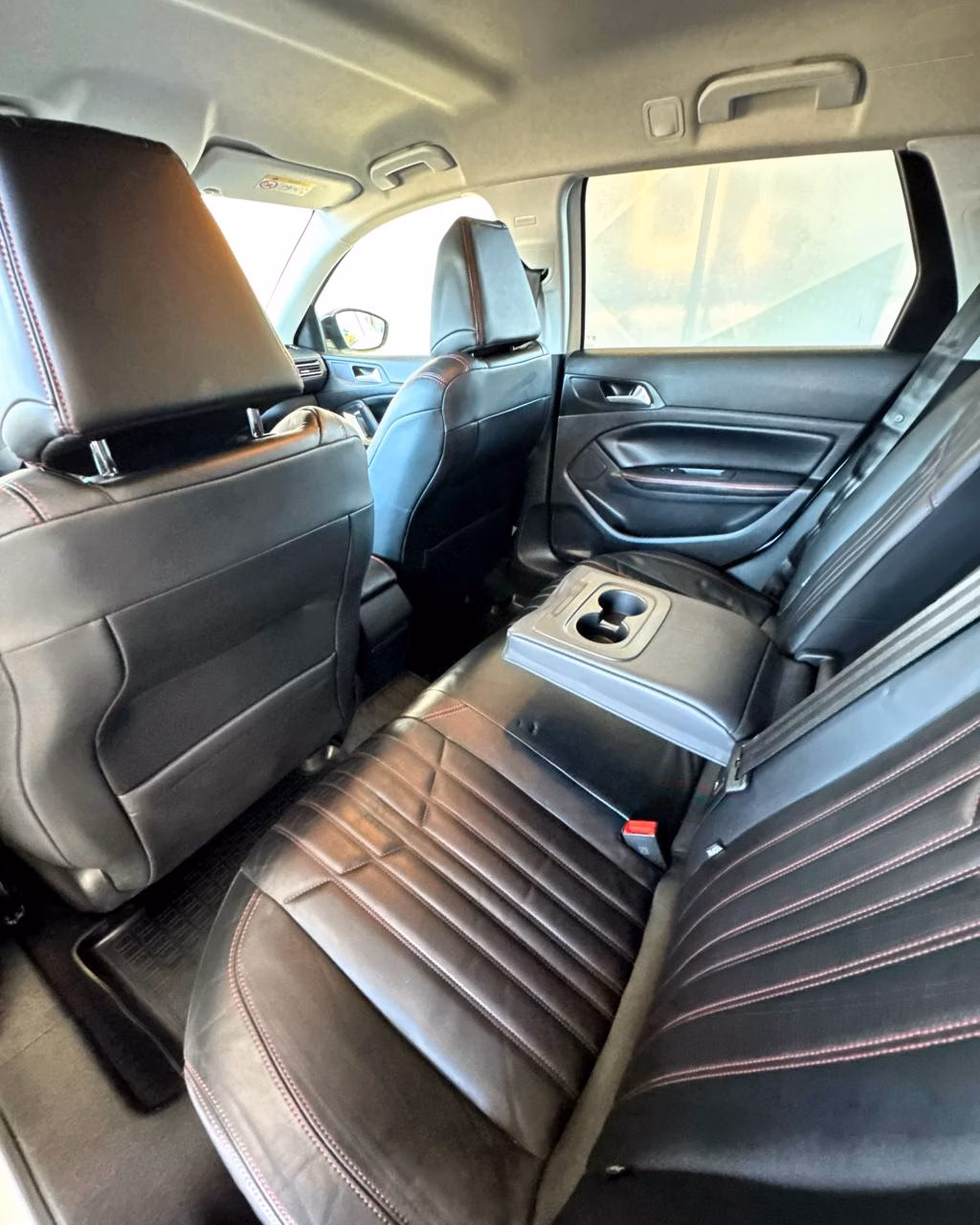 Peugeot 308 фото 14