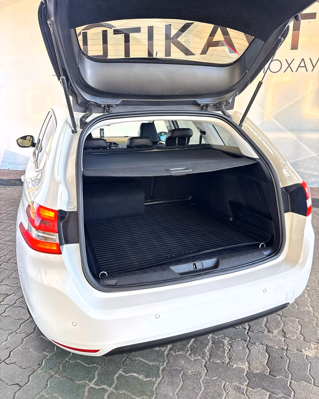 Peugeot 308 фото 15