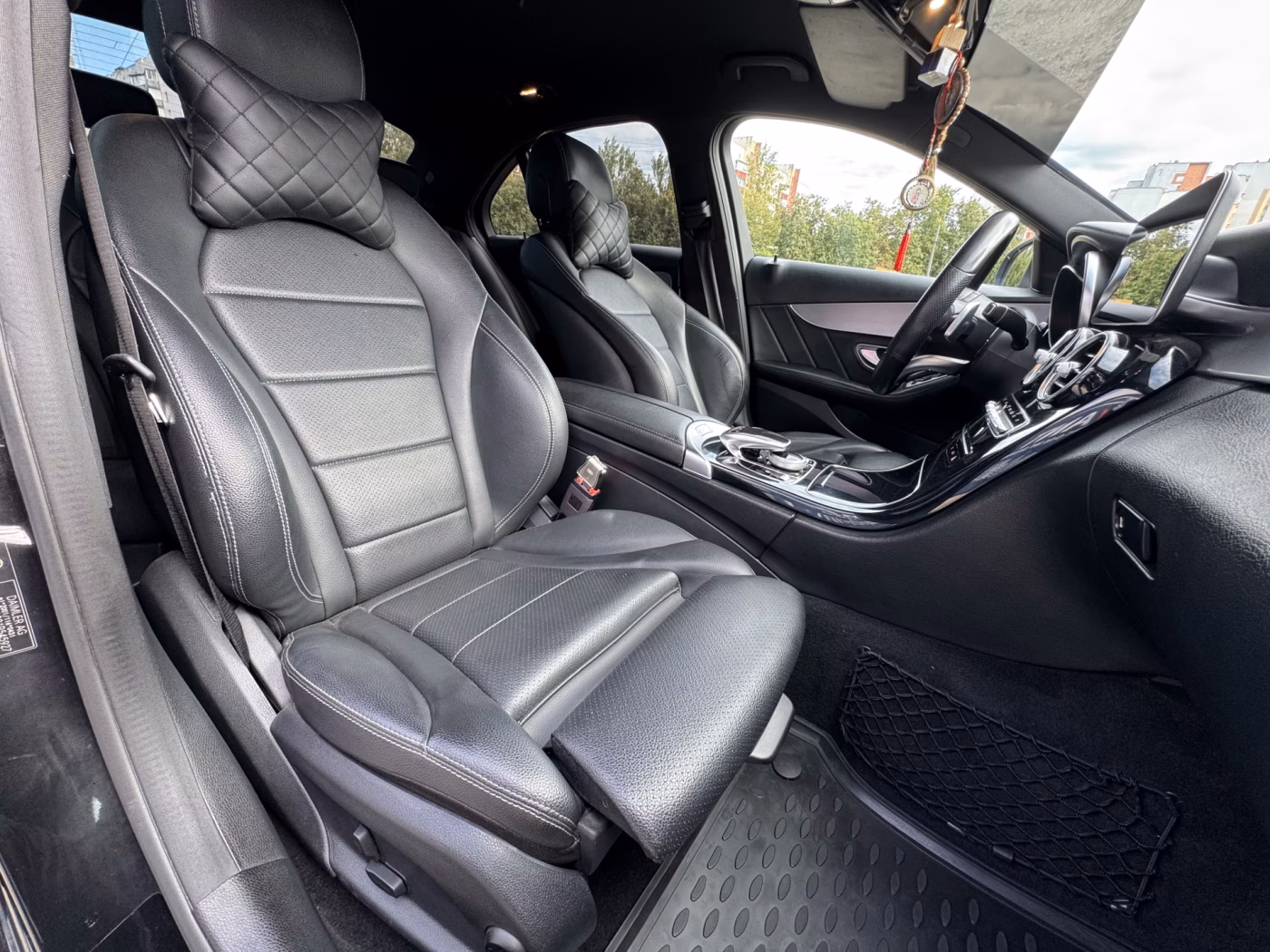 Mercedes-Benz C-Класс фото 18