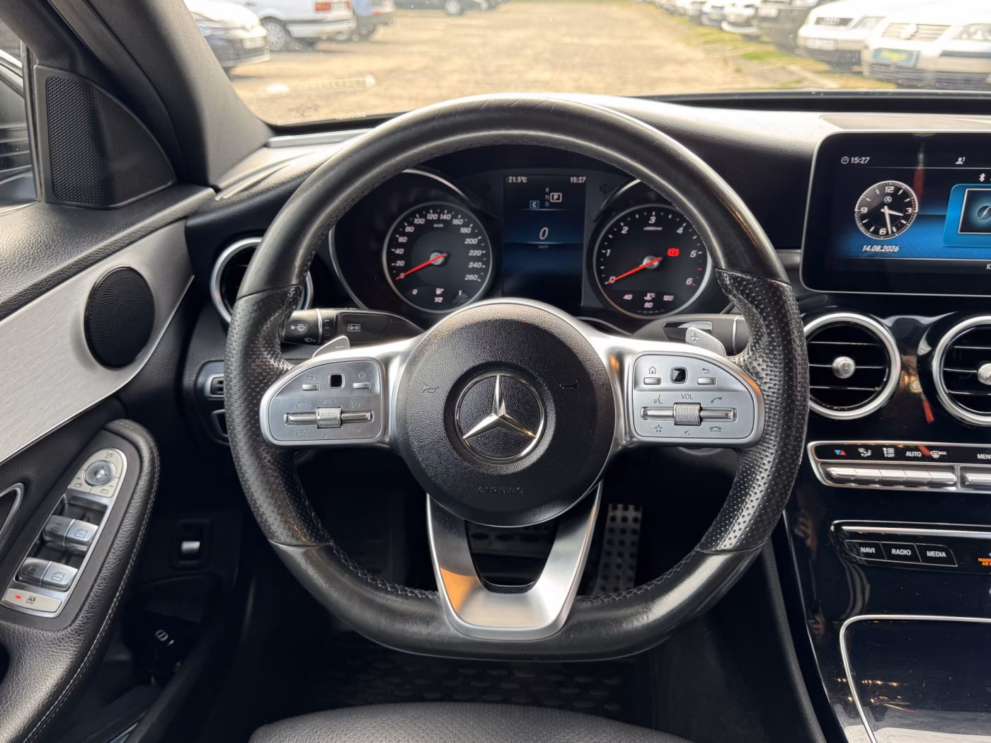 Mercedes-Benz C-Класс фото 24