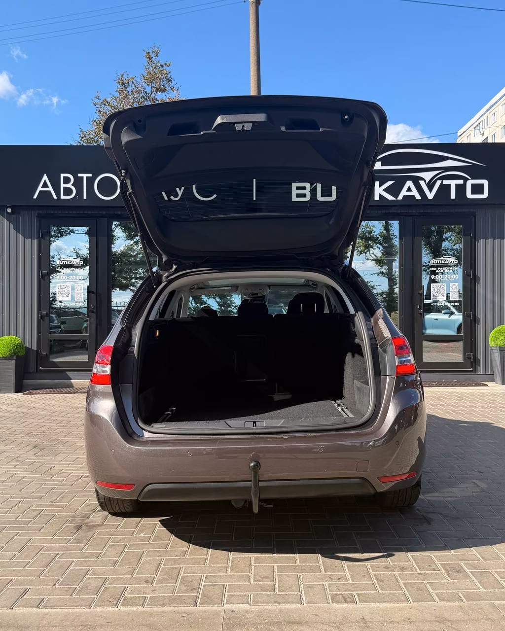 Peugeot 308 фото 12