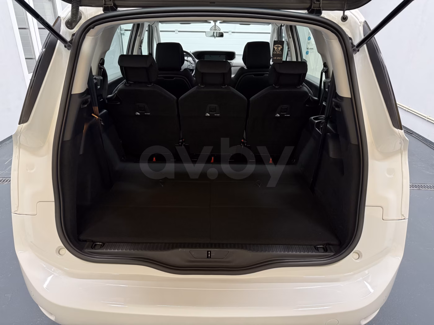 Citroen C4 Grand Spacetourer фото 9