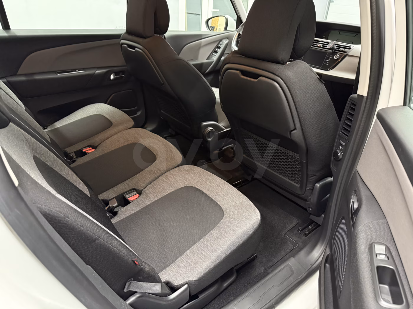 Citroen C4 Grand Spacetourer фото 7