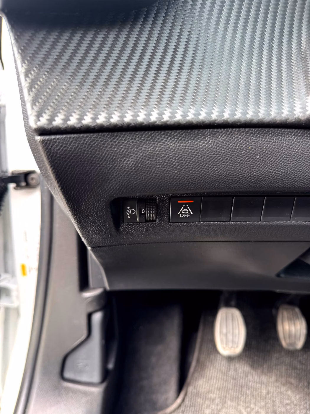 Peugeot 2008 фото 18