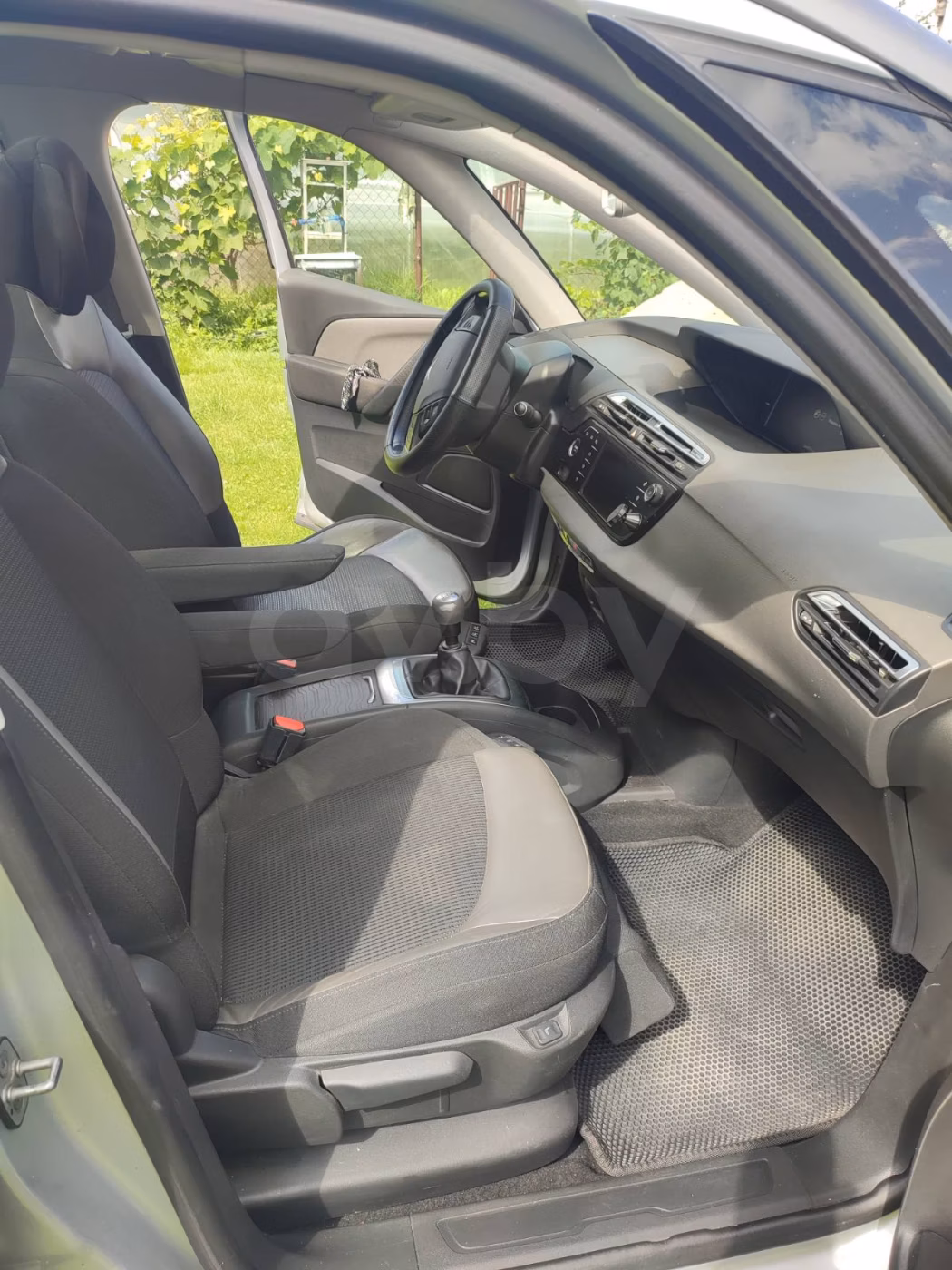 Citroen C4 Grand Picasso фото 12
