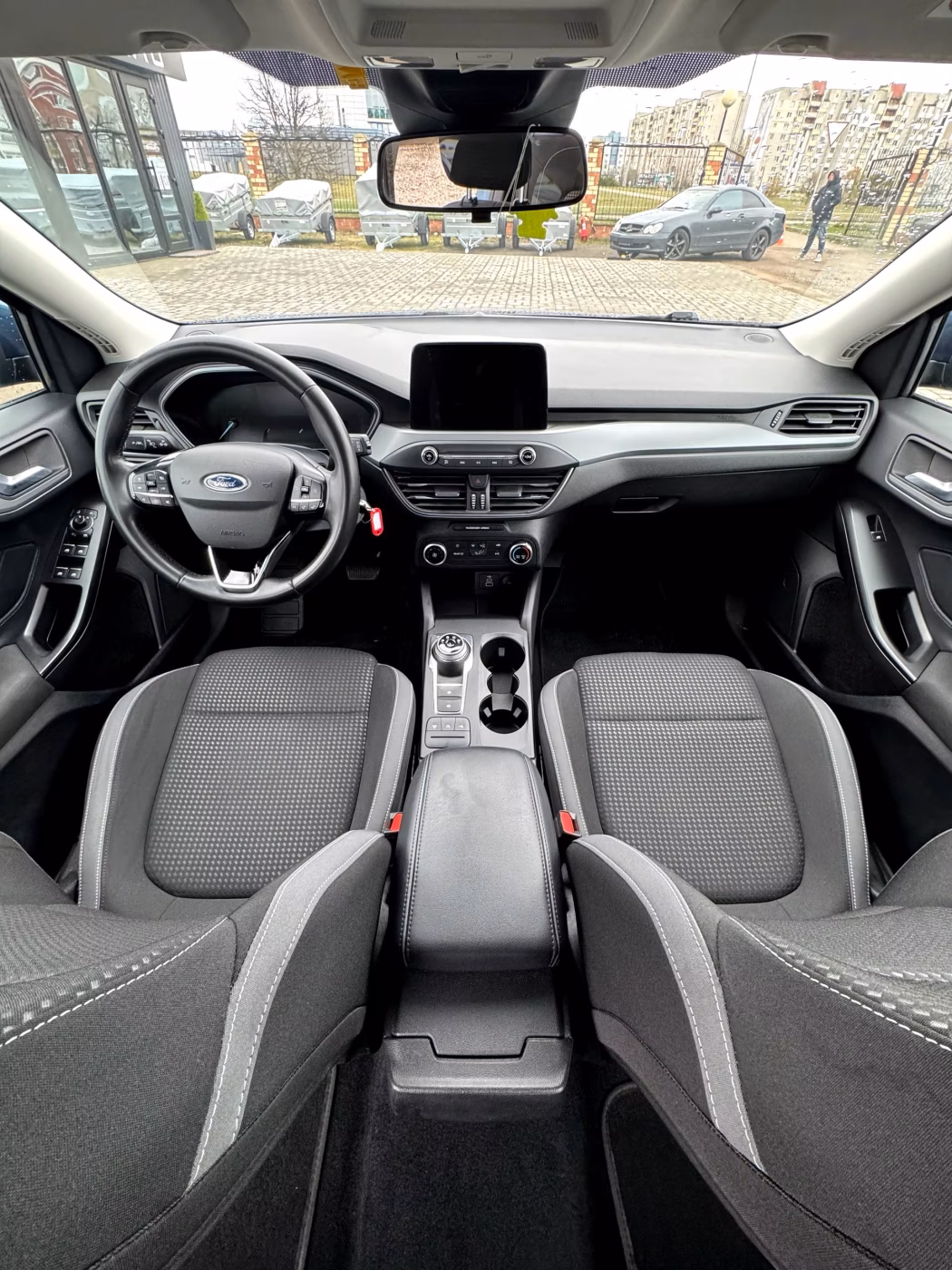 Ford Focus фото 9