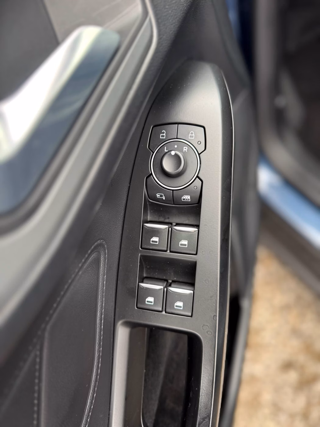 Ford Focus фото 15