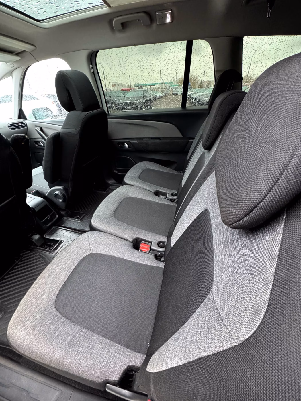 Citroen C4 Grand Picasso фото 11
