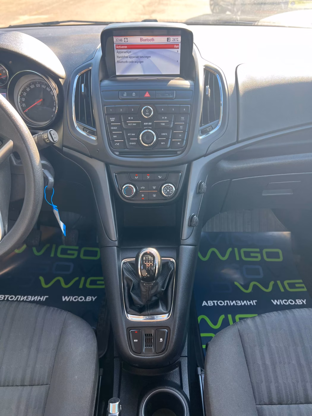 Opel Zafira фото 10