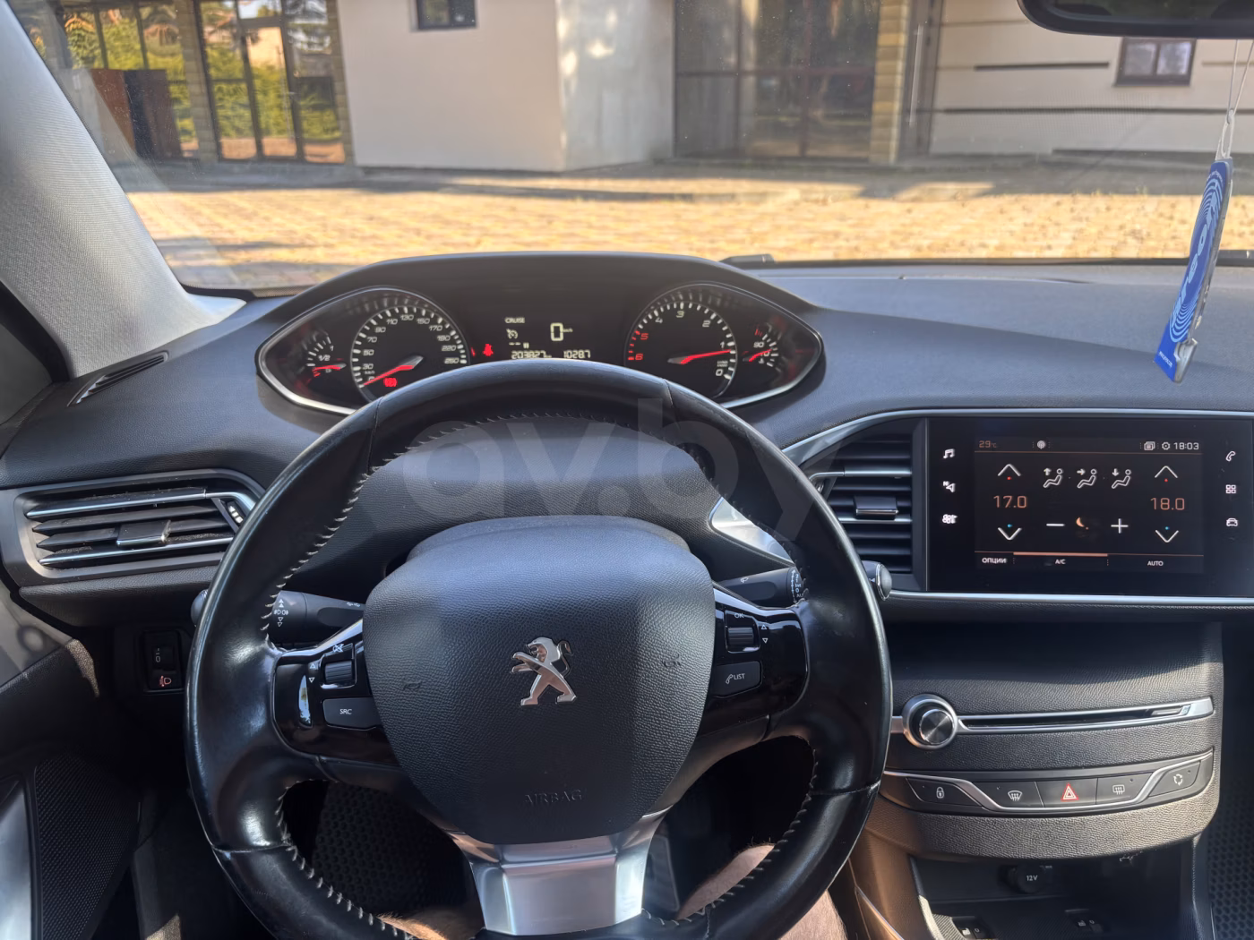Peugeot 308 фото 5