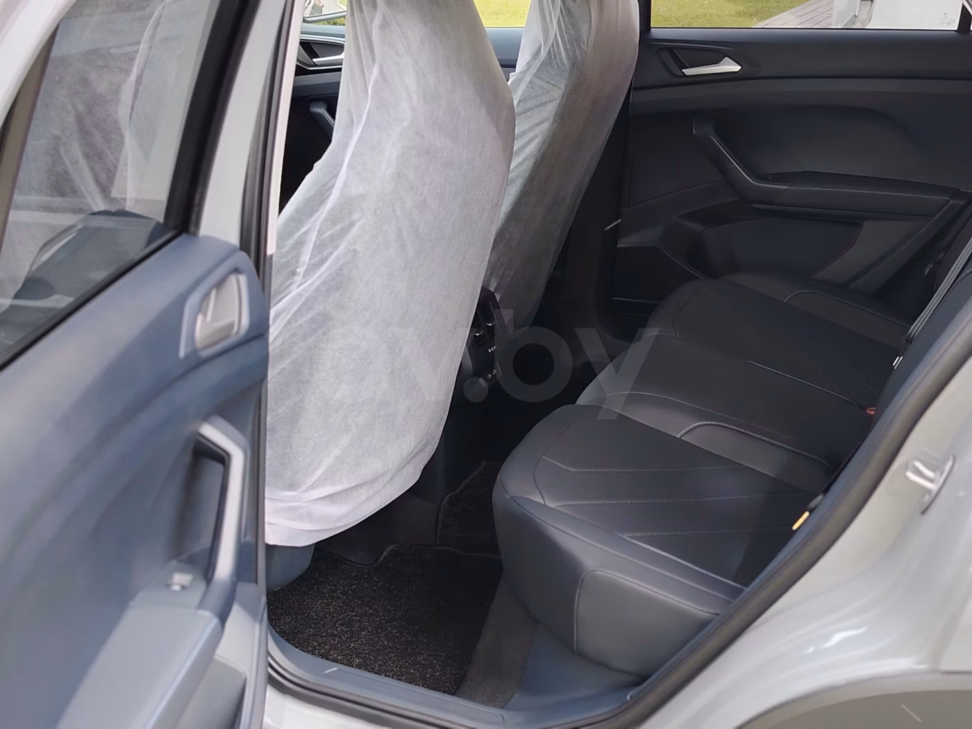 Volkswagen Tharu XR фото 12
