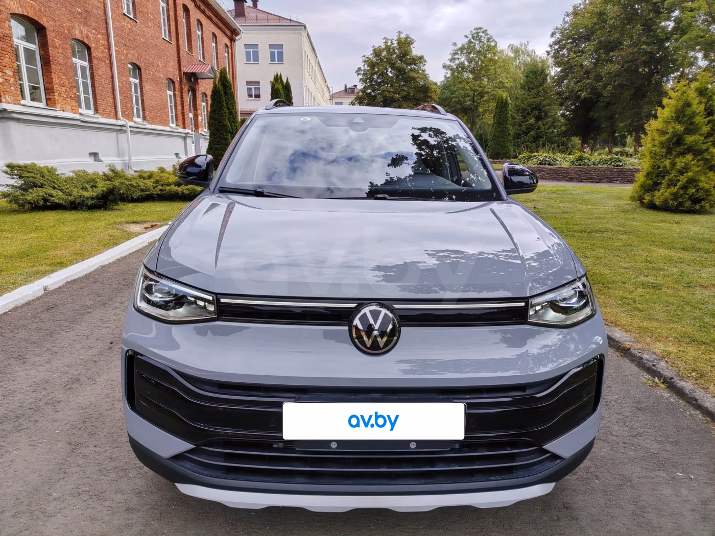 Volkswagen Tharu XR фото 6