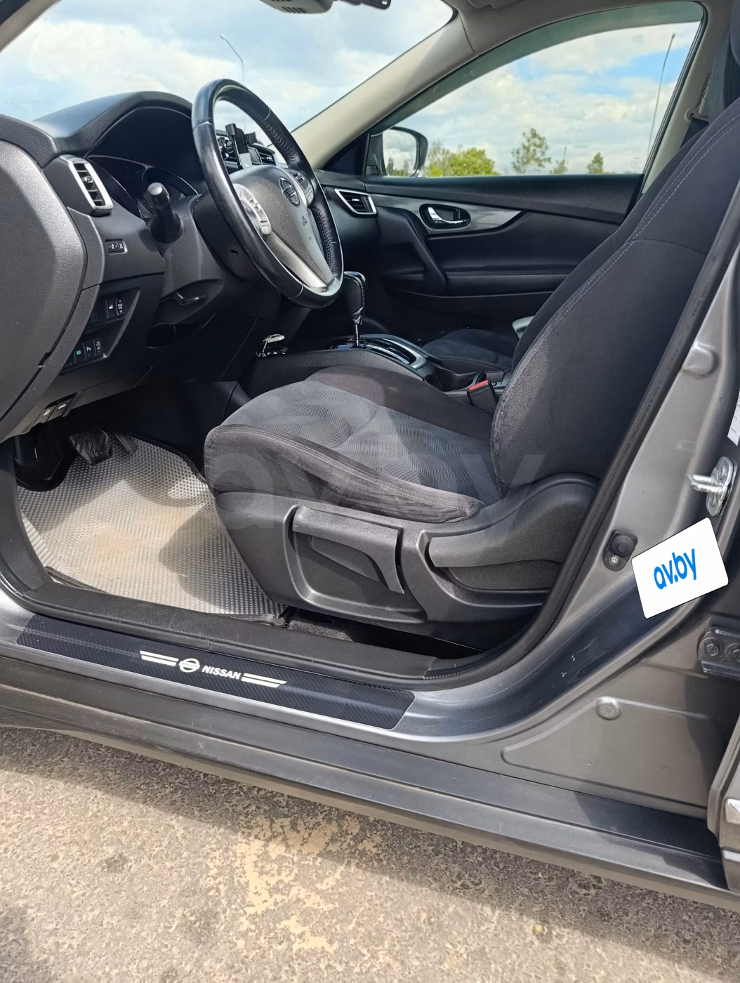 Nissan X-Trail фото 12