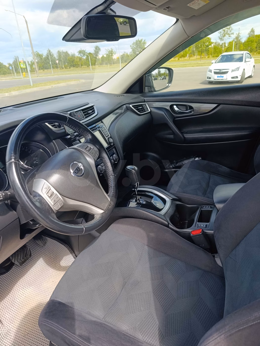 Nissan X-Trail фото 14