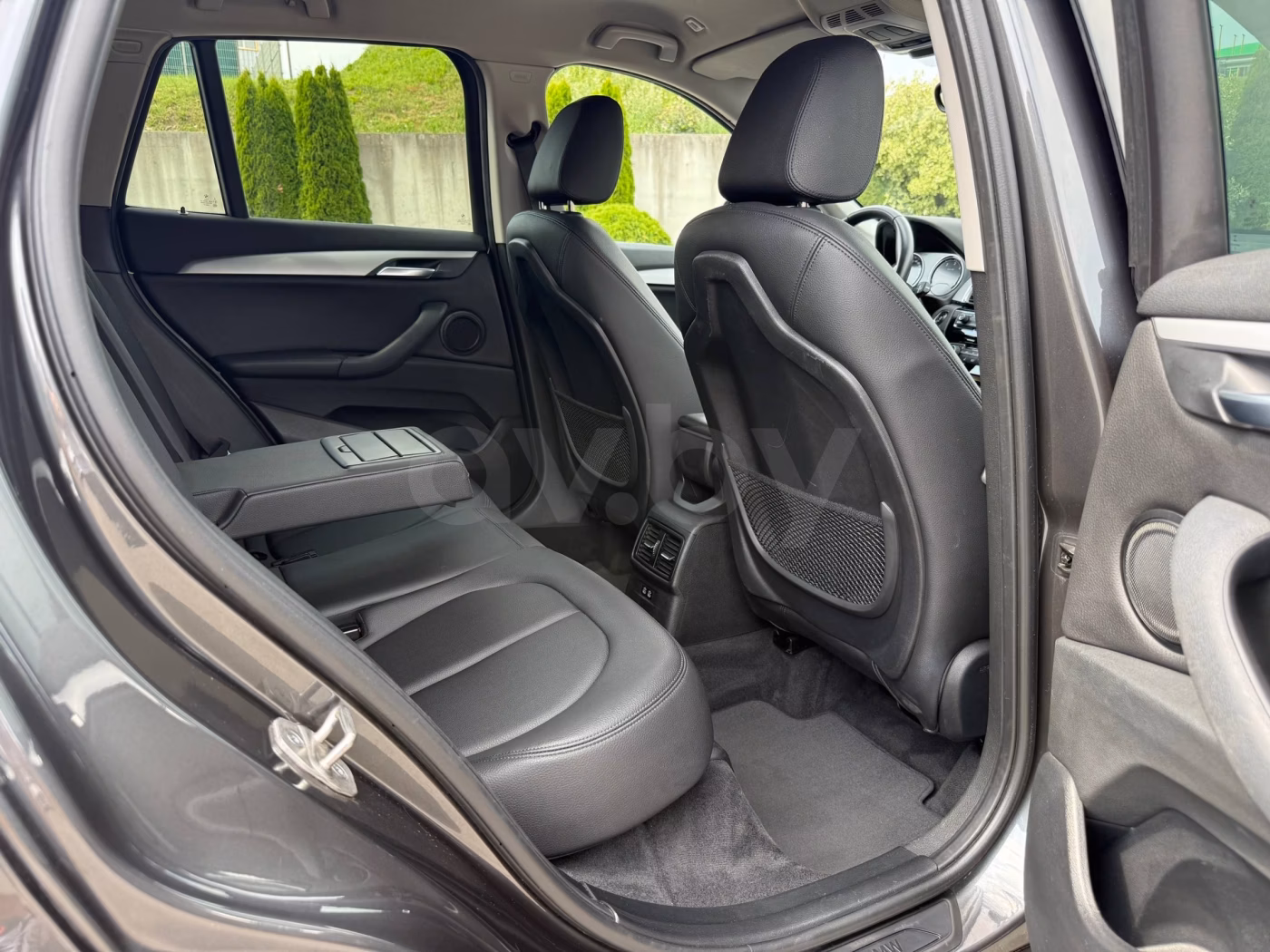 BMW X1 фото 16