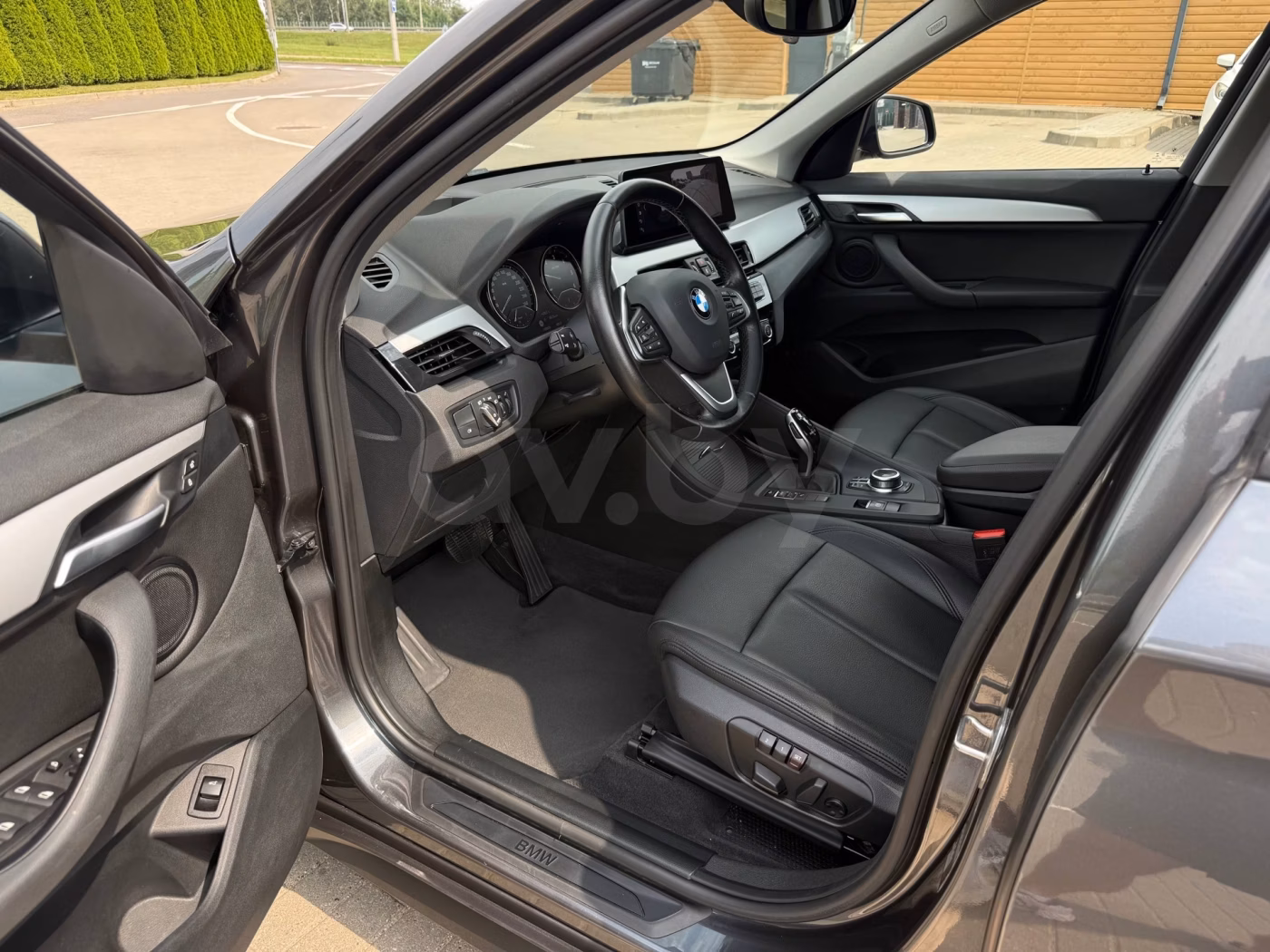 BMW X1 фото 2