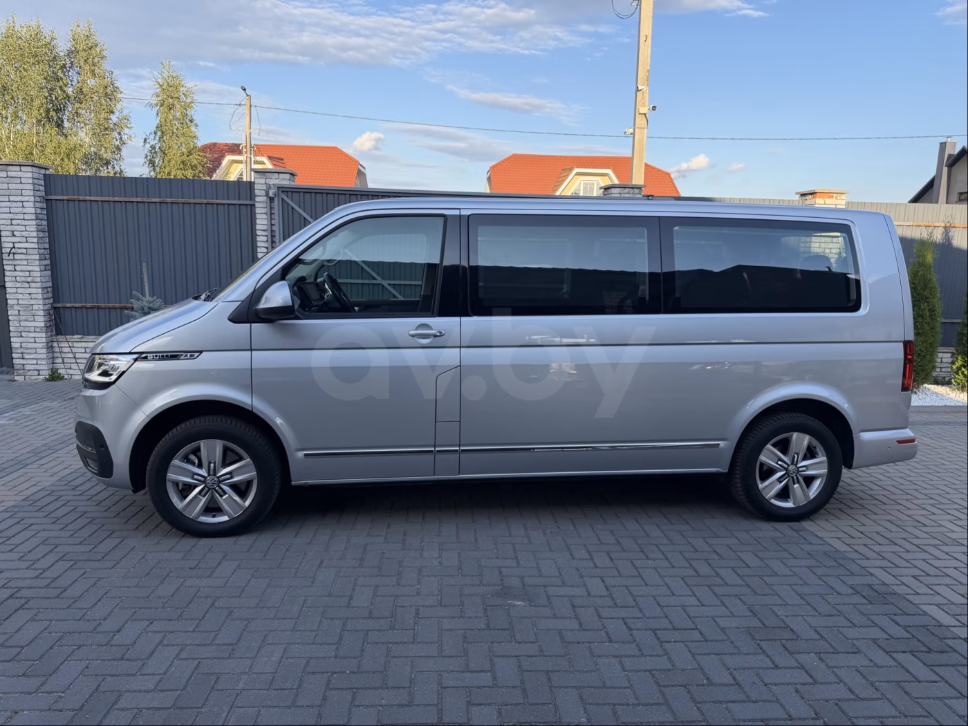 Volkswagen Caravelle фото 4