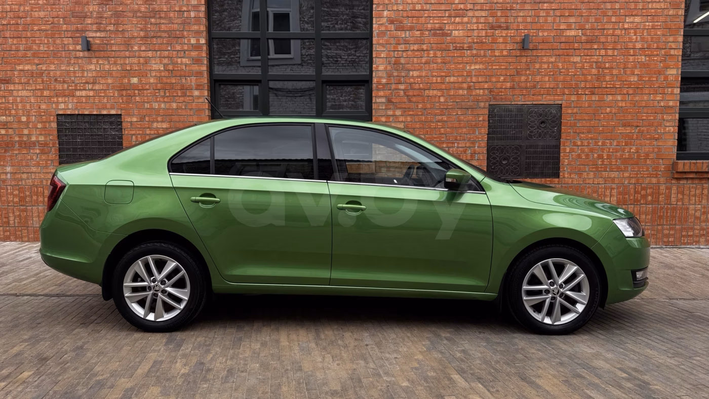 Skoda Rapid фото 2