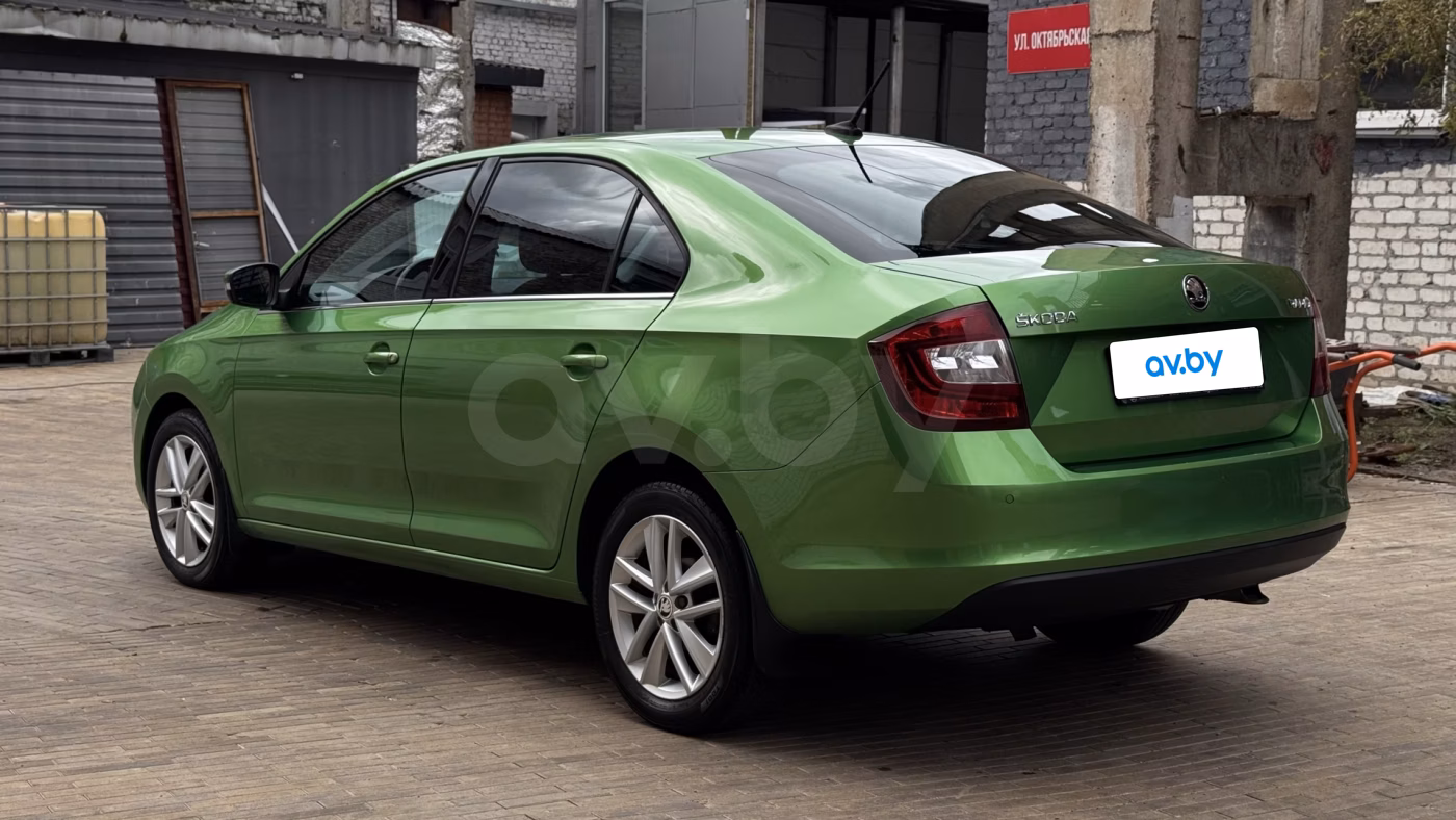Skoda Rapid фото 4