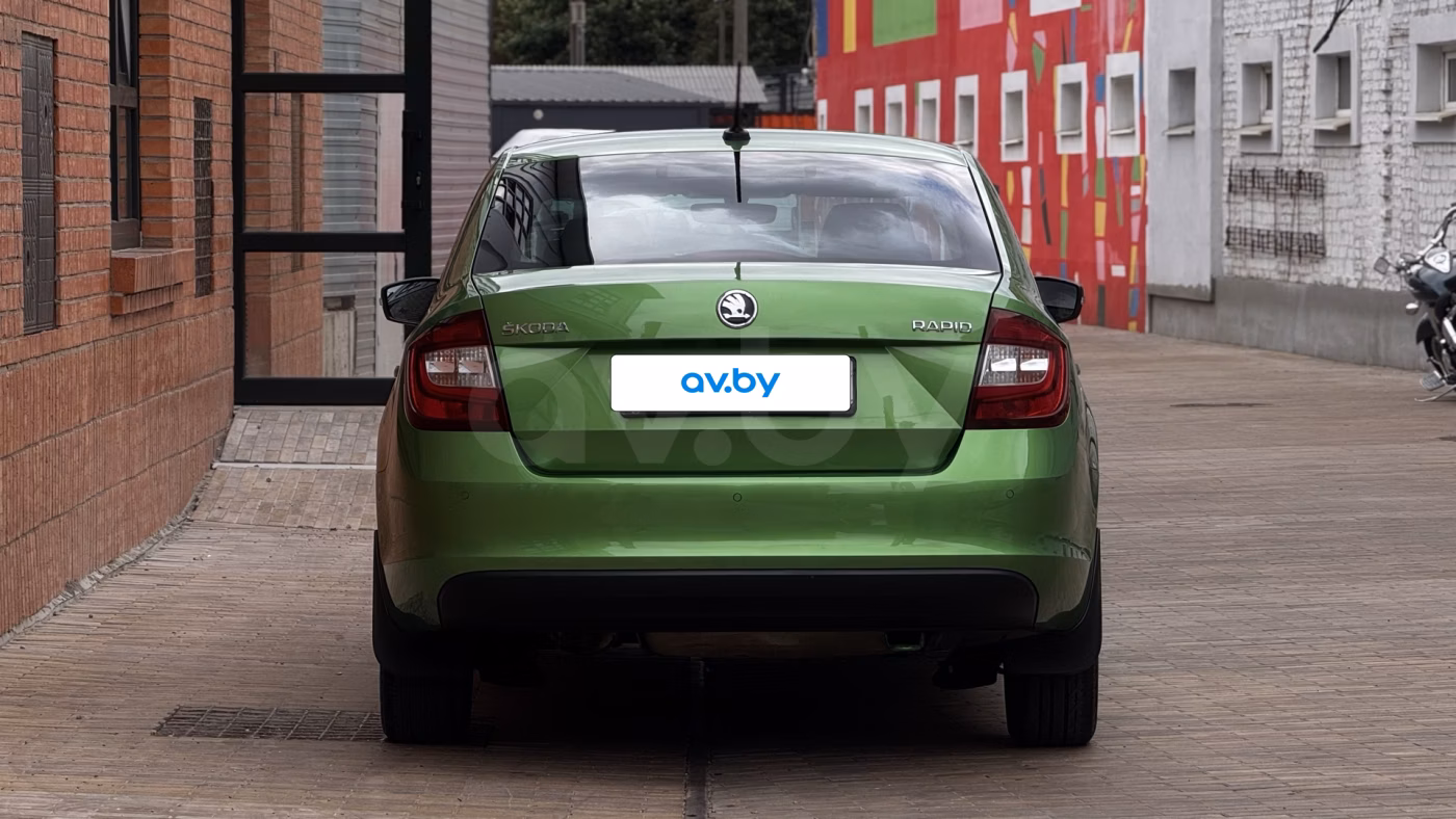 Skoda Rapid фото 5