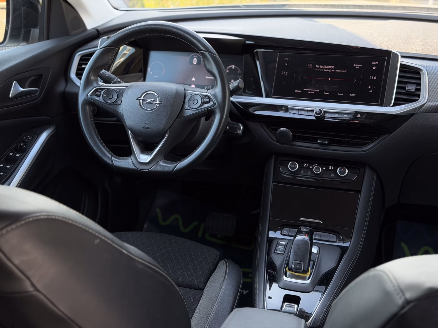 Opel Grandland X фото 28