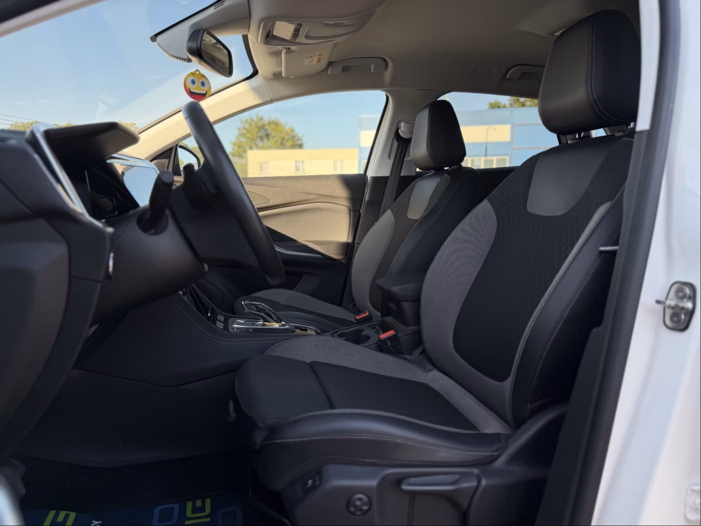 Opel Grandland X фото 19