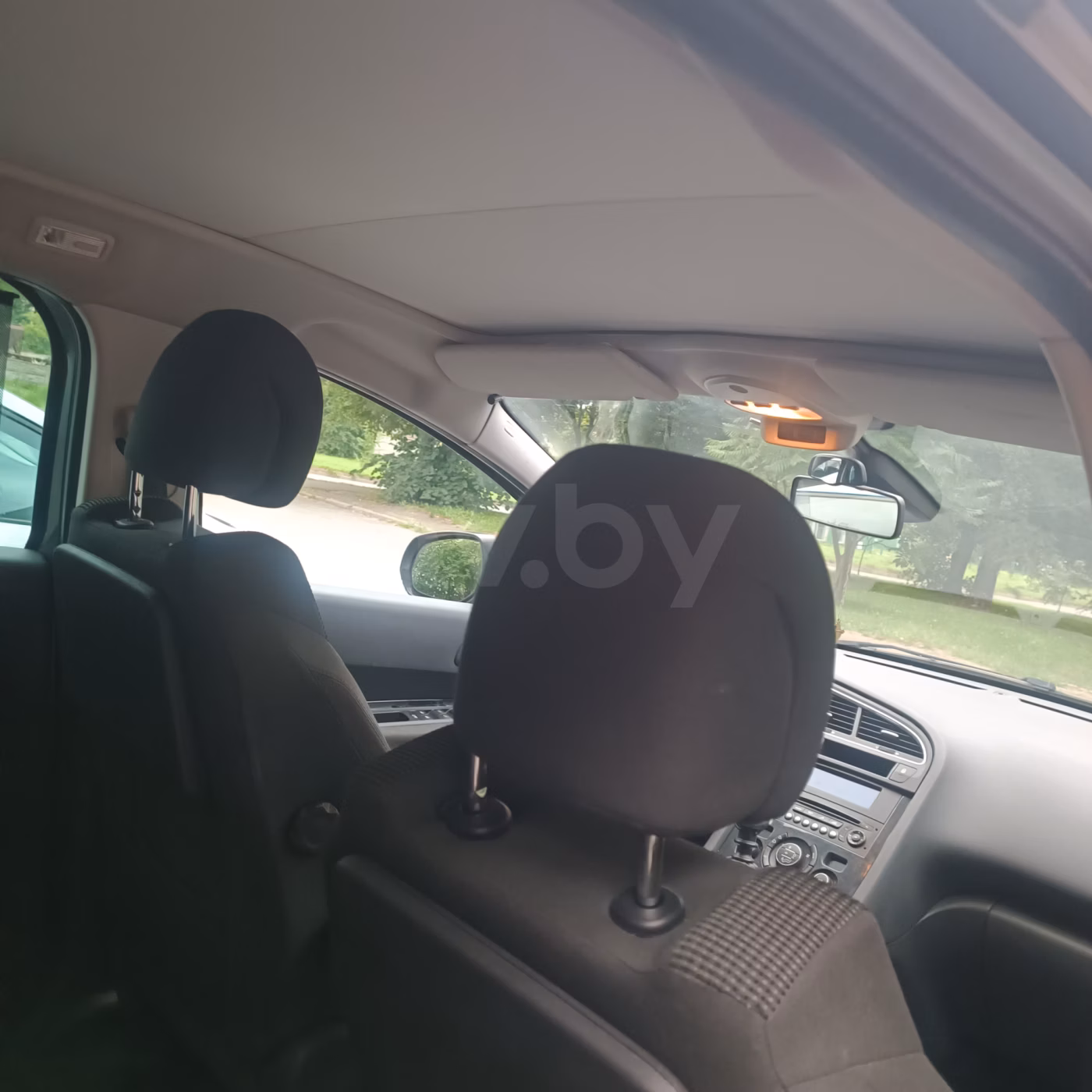 Peugeot 5008 фото 7