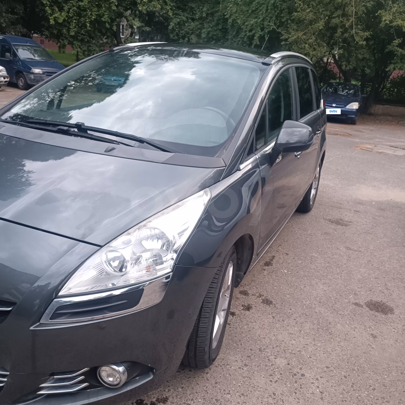 Peugeot 5008 фото 5