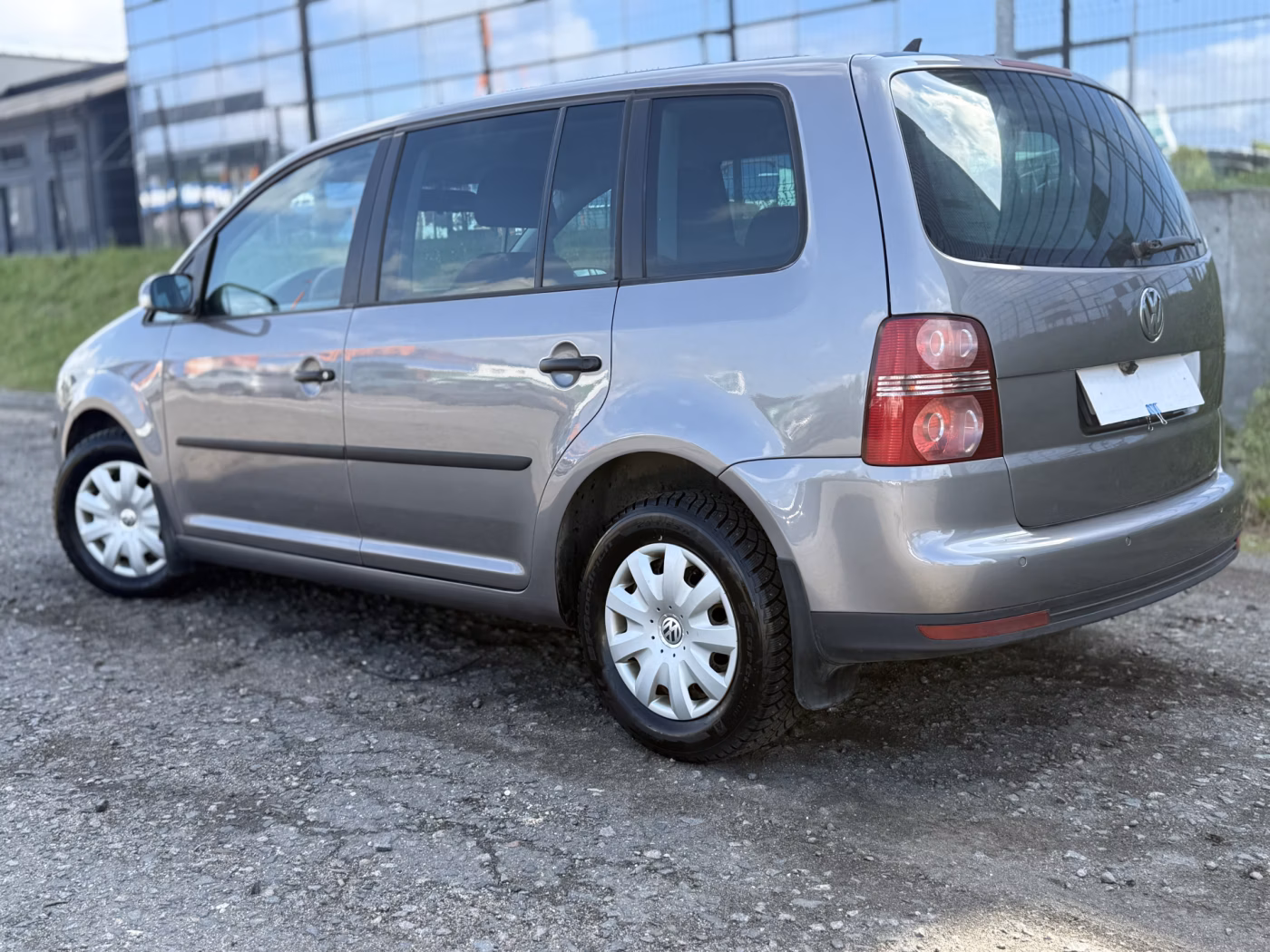 Volkswagen Touran фото 5