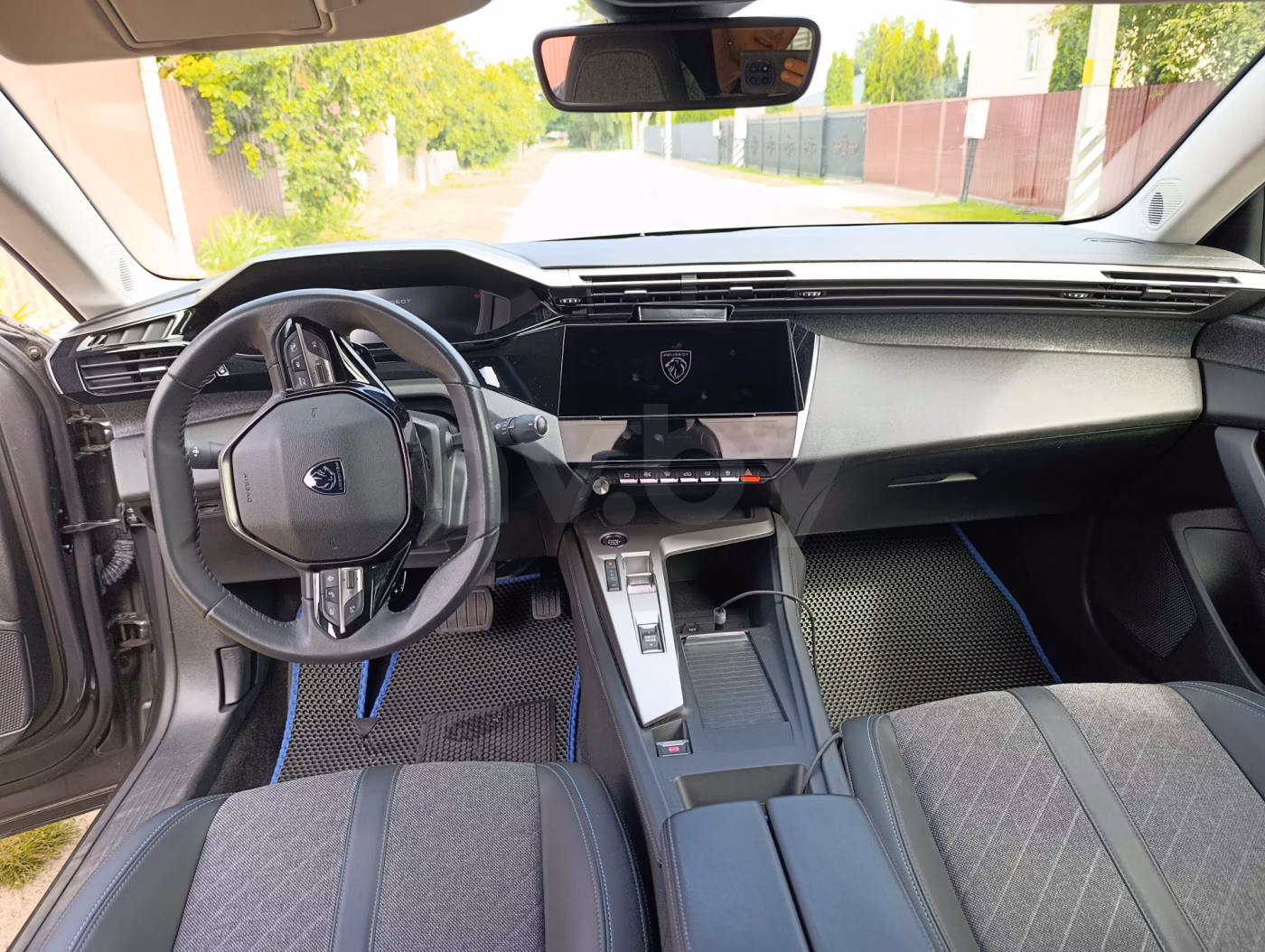 Peugeot 408X фото 14