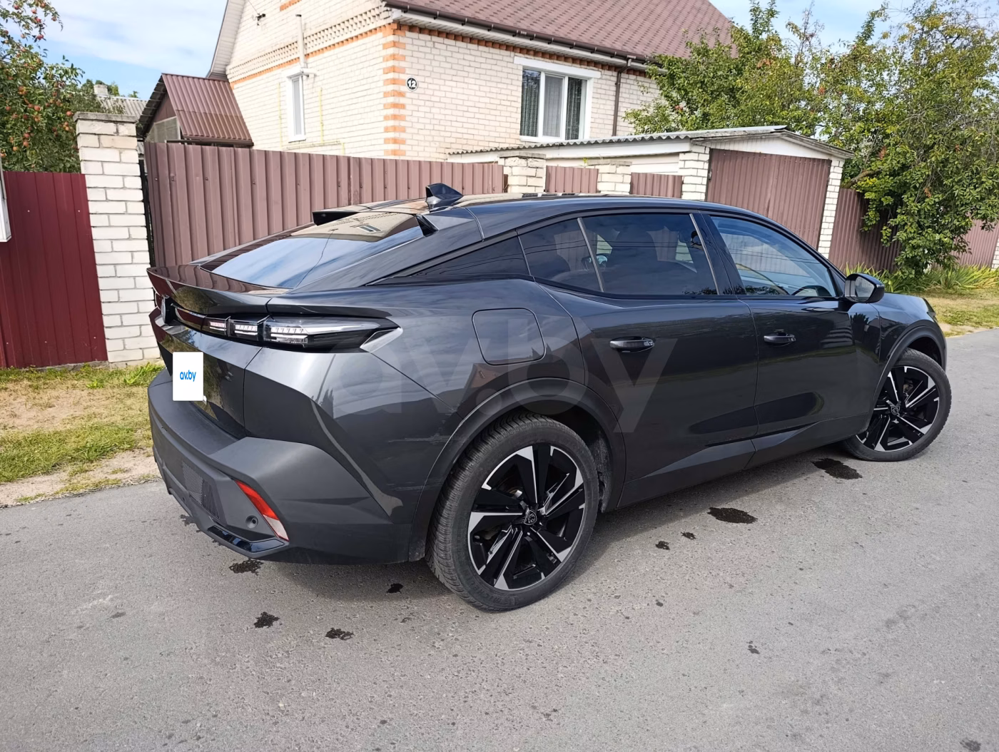 Peugeot 408X фото 9