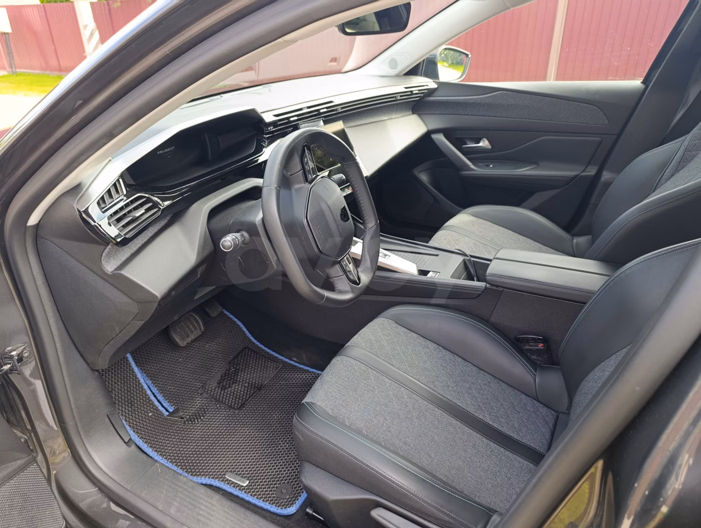 Peugeot 408X фото 13