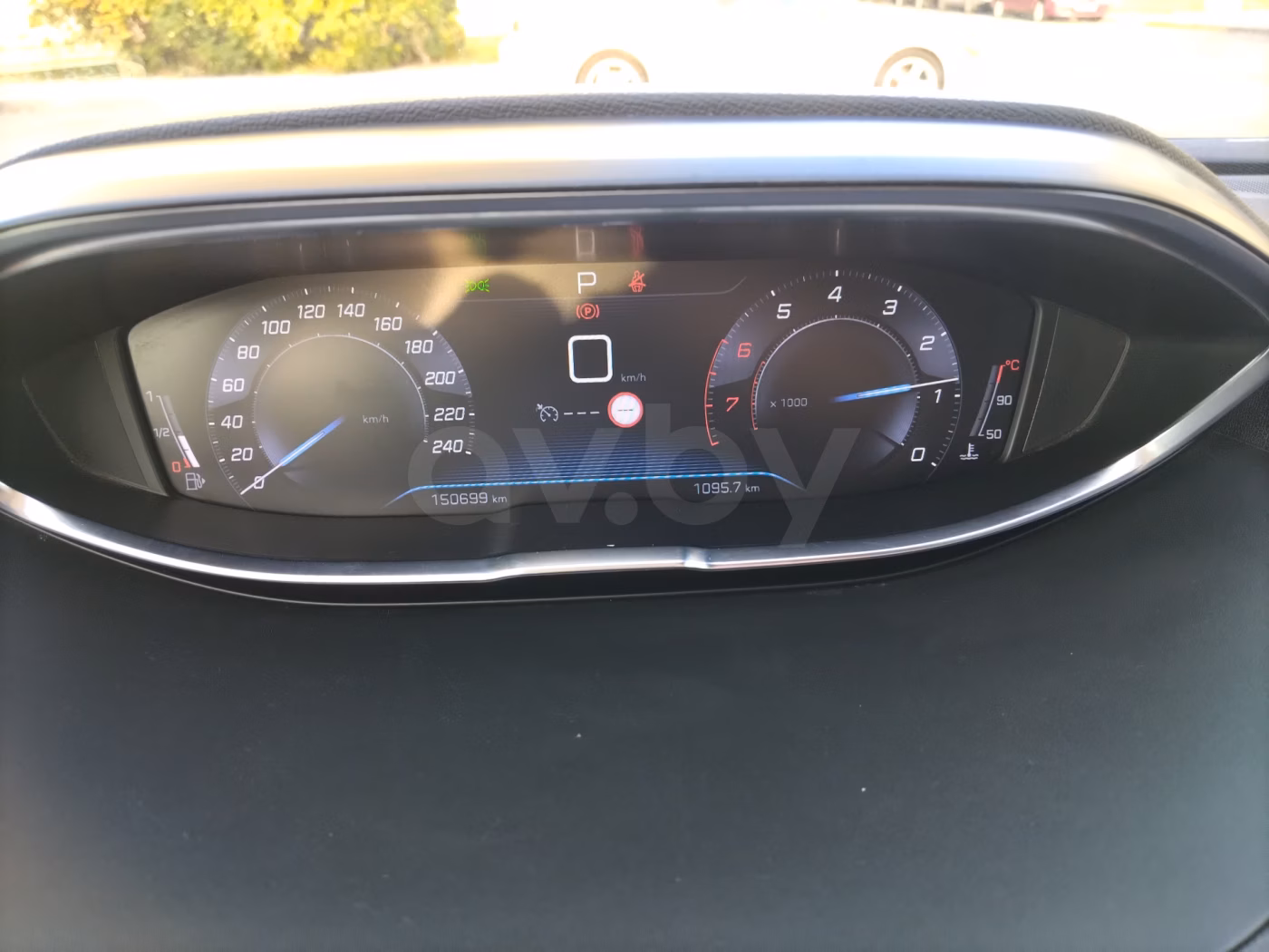 Peugeot 3008 фото 8