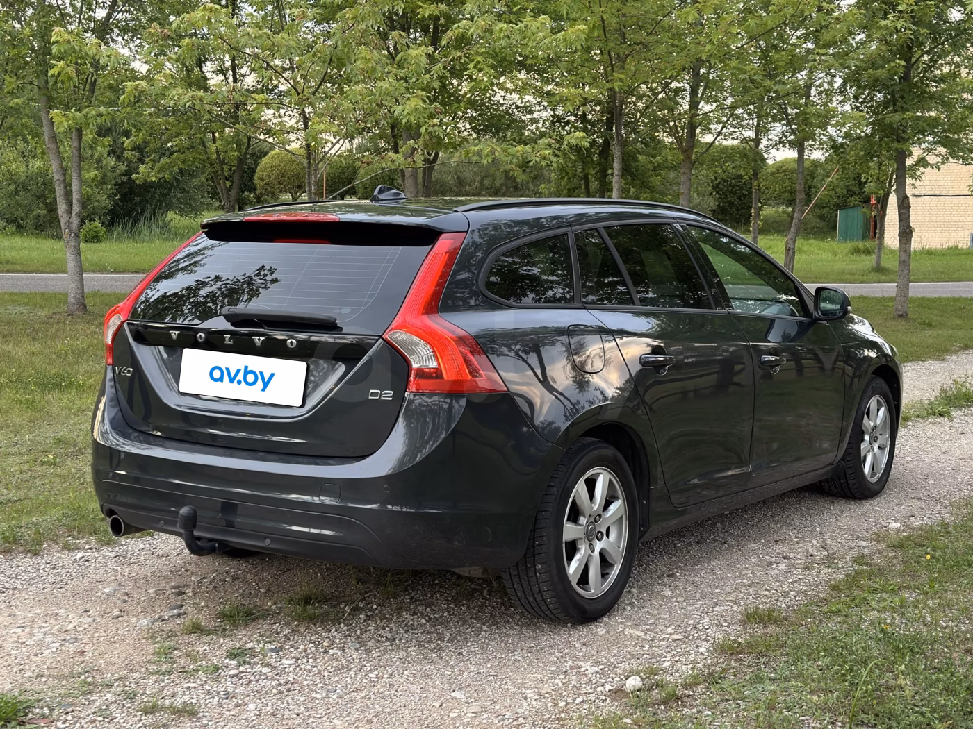 Volvo V60 фото 7