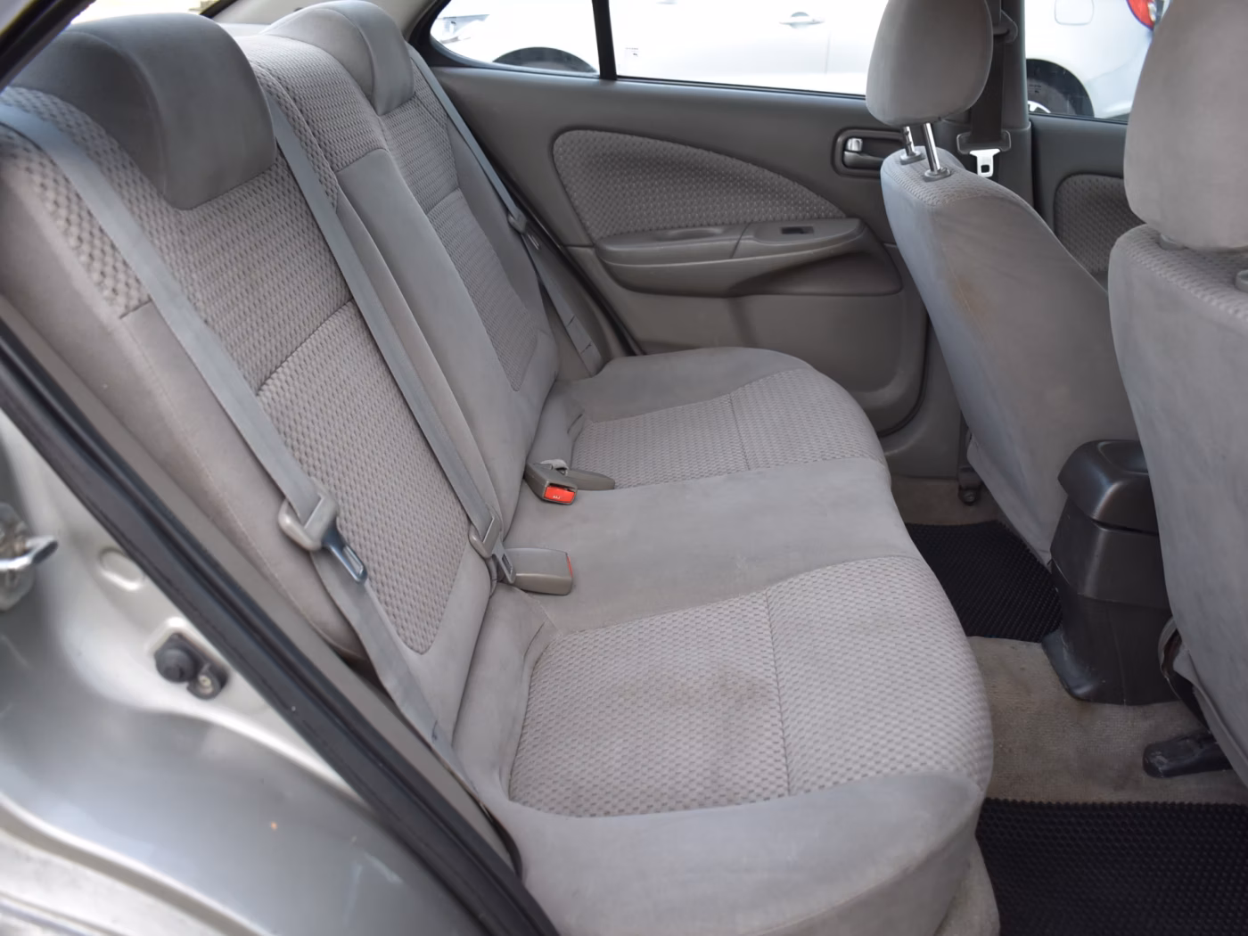 Nissan Sentra фото 11